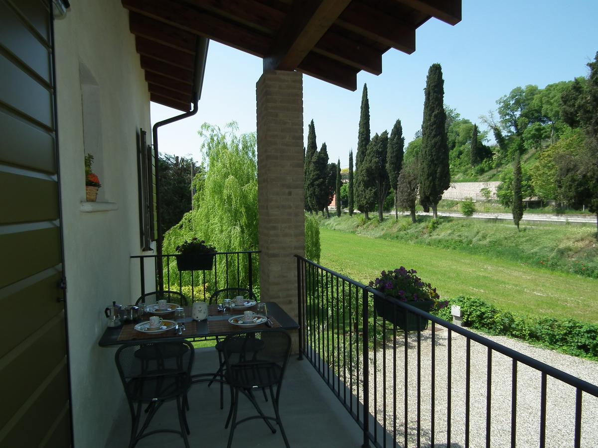 L'Isolo B&B E Case Vacanza มอนซามบาโน ภายนอก รูปภาพ